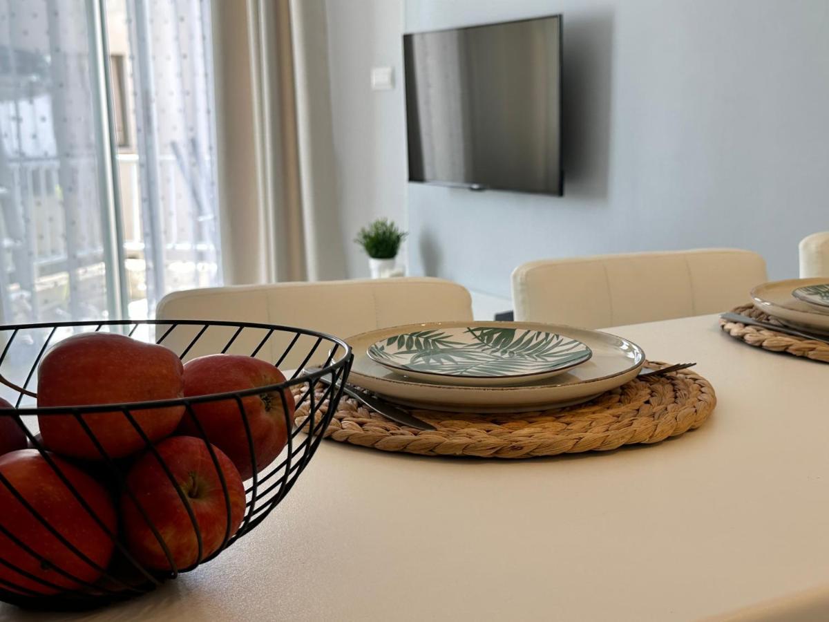 Sea View Apartment Near The Beach Пафос Экстерьер фото